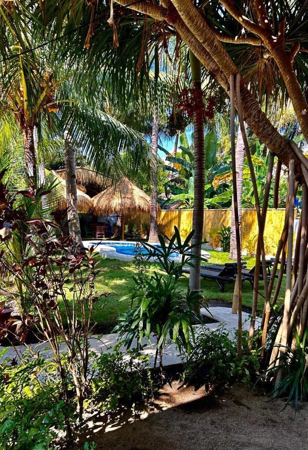 Готель Gili Land Гілі-Аїр Екстер'єр фото